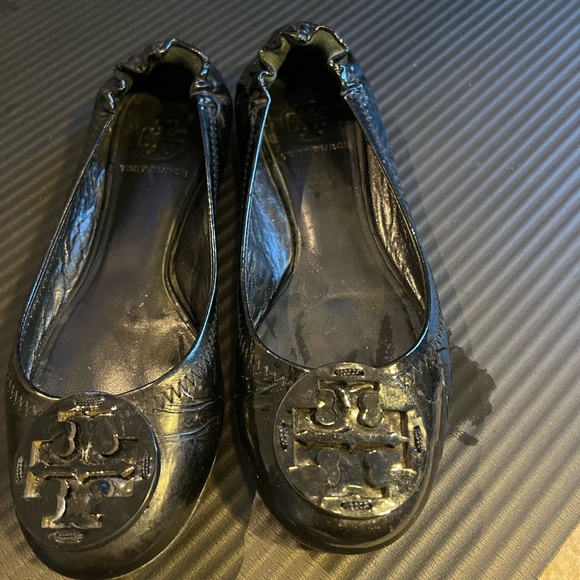 Tory Burch Reva Patent Leather Ballet Flat - Picture 2 of 10